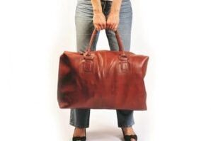 If you have varicose veins, lifting weights is contraindicated