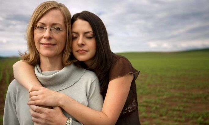 Mother and daughter with varicose veins
